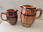 2 Franse wijnkruik pichet Frankrijk karaf aardewerk keramiek, Ophalen of Verzenden, Aardewerk