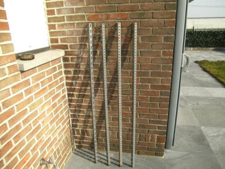 Metalen stapelrek (Varia-031), Huis en Inrichting, Overige Huis en Inrichting, Gebruikt, Ophalen of Verzenden