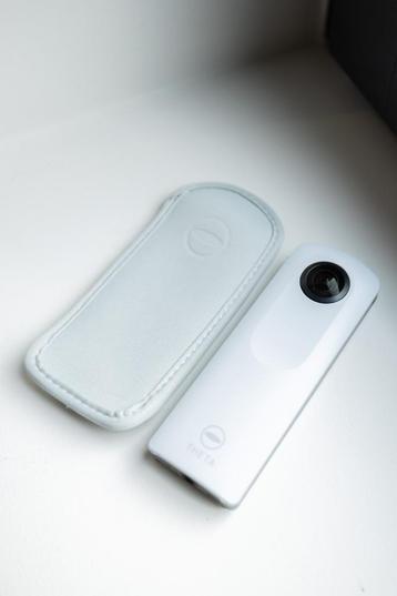 360 cam Theta SC360 white  beschikbaar voor biedingen