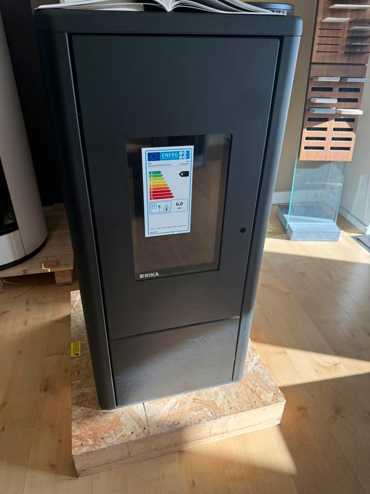 Riko toonzaal modelen aan 15% korting, Huis en Inrichting, Kachels, Hout, Ophalen