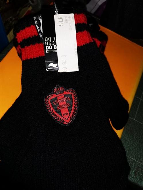 Belgische voetbalbond rode duivels handschoenen nieuw, Kleding | Heren, Mutsen, Sjaals en Handschoenen, Nieuw, Handschoenen, Maat 46 (S) of kleiner