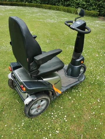 Scootmobiel voor onderdelen prijs 100€ beschikbaar voor biedingen