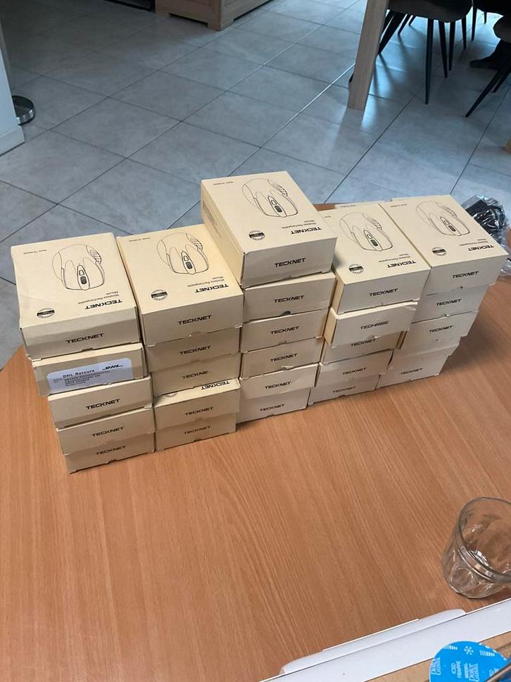 Lot van 32 muizen nieuw, Computers en Software, Muizen, Nieuw, Muis, Draadloos, Ophalen of Verzenden