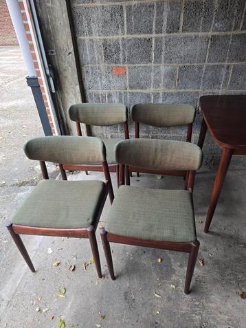 4 vintage midcentury stoelen beschikbaar voor biedingen