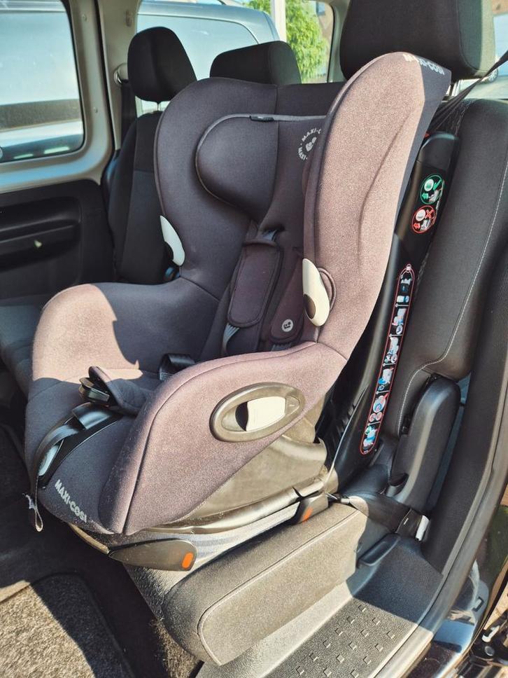 Kinderautostoel, Kinderen en Baby's, Autostoeltjes, Zo goed als nieuw, Ophalen
