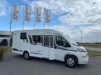 Carado V339 (Hymer) | Queensbed | Als nieuw!, Caravans en Kamperen, Mobilhomes, Standaard zit, Bedrijf, 6 tot 7 meter, ESP - Contrôle de stabilité