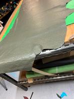Soldaat groen halve huid 1.2 mm dik soepel kroko print A256, Ophalen of Verzenden, Groen