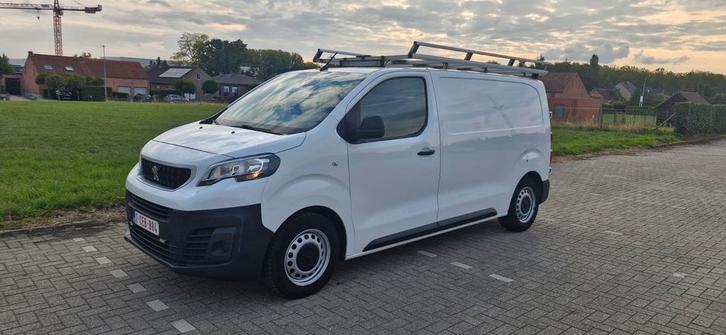 Peugeot Expert 2021, Auto's, Bestelwagens en Lichte vracht, Achteruitrijcamera, Peugeot, Diesel, 5 deurs, Handgeschakeld, Wit