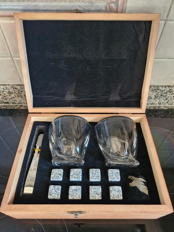 Nieuw : Eagle Whiskey Set, Huis en Inrichting, Keuken | Bestek, Zo goed als nieuw, Ophalen of Verzenden