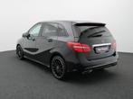 Mercedes-Benz B 180 AMG LINE + TREKHAAK + LED + CAMERA + AUT, Auto's, Gebruikt, 4 cilinders, Leder en Stof, Zwart