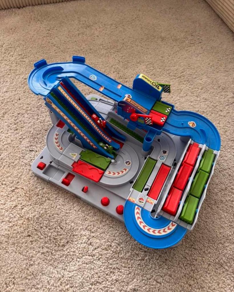 Mariokart Racebaan, Ophalen, Zo goed als nieuw, Racebaan