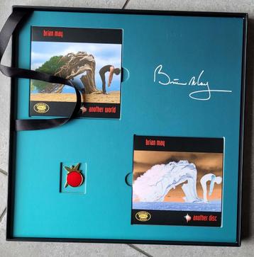 Brain May Another World box  nieuw beschikbaar voor biedingen