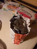 Pakket jongenskleding maat 116, Ophalen