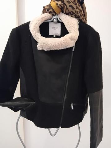Zwart klasse jasje/ wol + leder., Kleding | Dames, Maat 38/40 (M), Nieuw, Ophalen of Verzenden, Zara