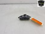 KACHELWEERSTAND Renault Megane IV Estate (RFBK) (01-2016/-), Gebruikt, Renault