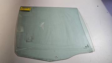Zijruit raam groen rechtsachter BMW E39Touring 5134818928 81 beschikbaar voor biedingen