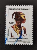 Mali 1998 - Kassonke vrouw - kapsels, haartooi, Postzegels en Munten, Postzegels | Afrika, Ophalen of Verzenden, Overige landen