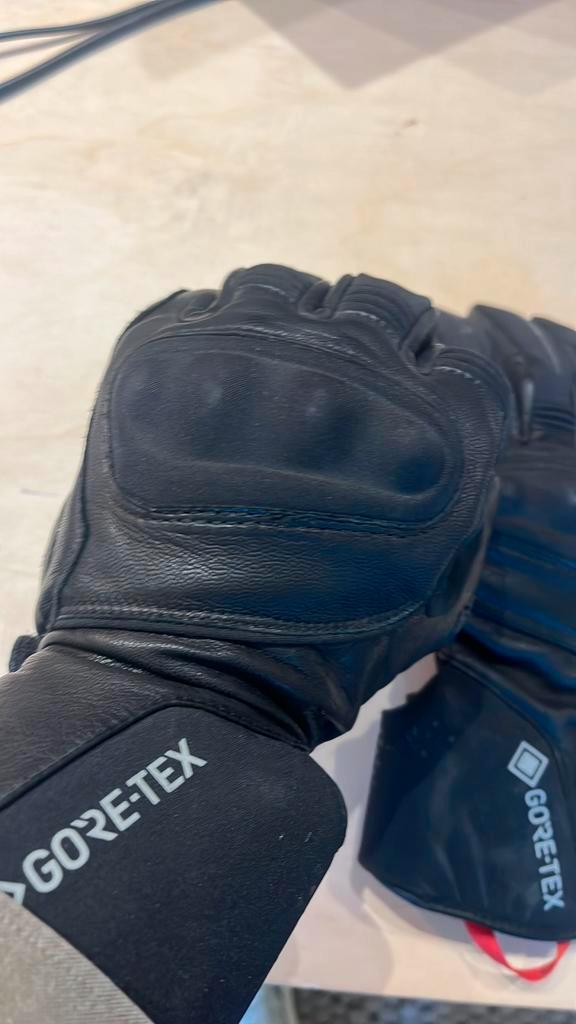 REV'IT ! Gants de moto GORE-TEX - taille L - excellent état, Motos, Vêtements | Vêtements de moto, Pantalon | cuir, Enlèvement ou Envoi