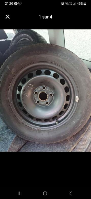 Av 215/60/16 x 4 winterbanden + wielen vw sheets HANKOOK 99H beschikbaar voor biedingen