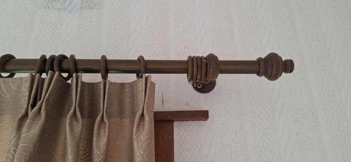 7 houten stangen / gordijnroede om gordijnen op te hangen, Huis en Inrichting, Stoffering | Gordijnen en Lamellen, Gebruikt, Bruin