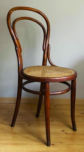 Vintage Thonet stoel nr 14 beschikbaar voor biedingen