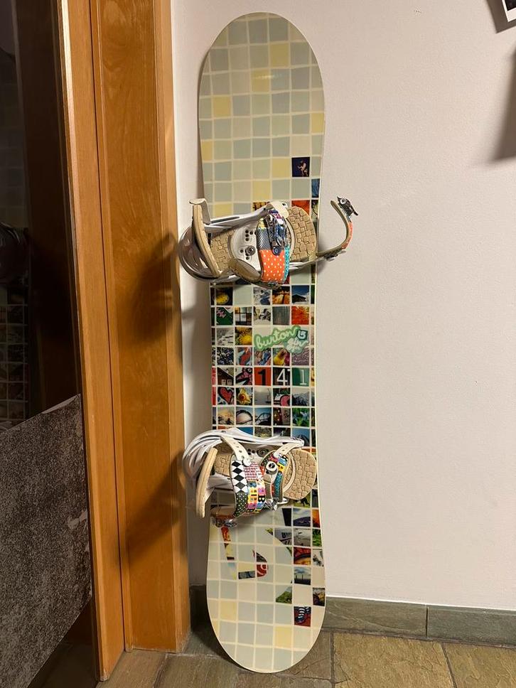 Snowboard Burton Ginger- dames/girls 141, Sport en Fitness, Snowboarden, Gebruikt, Board, Ophalen