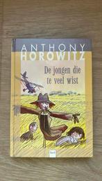 Anthony Horowitz - De jongen die te veel wist, Ophalen of Verzenden, Zo goed als nieuw, Anthony Horowitz