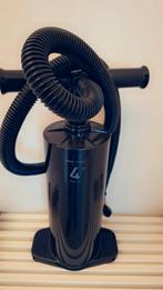 QUECHUA Dual action handpomp Comfort 4 l, Caravans en Kamperen, Ophalen of Verzenden