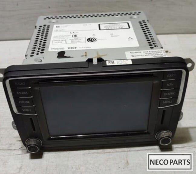 VW CADDY NAVIGATIE NAVI MULTI MEDIA, Auto-onderdelen, Dashboard en Schakelaars, Volkswagen, Gebruikt, Ophalen of Verzenden