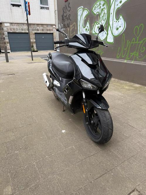 Alfa Falco 50cc Scooter B Klasse - Euro 5/ 2020, Fietsen en Brommers, Scooters | Peugeot, Zo goed als nieuw, Ophalen