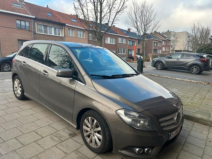Mercedes b klasse b180 / 2013, Auto's, Mercedes-Benz, Particulier, B-Klasse, Bluetooth, Diesel, Euro 5, Berline, Handgeschakeld
