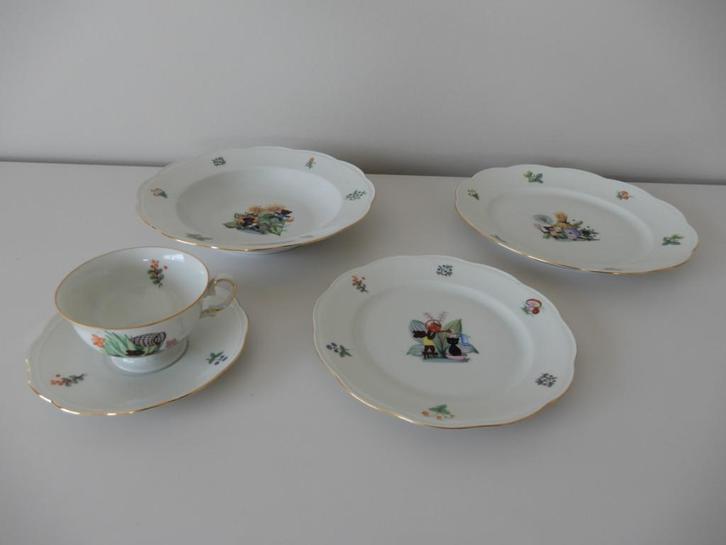 Vintage Wawel porseleinen 1 persoonsservies, Antiek en Kunst, Antiek | Servies compleet, Ophalen of Verzenden