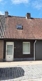 Huis te koop in Kortrijk, 2 slpks, 100 m², 438 kWh/m²/an, 2 pièces, Maison individuelle