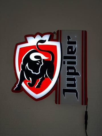 Mooie jupiler lichtreclame  beschikbaar voor biedingen