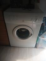 Indesit. Deurtje verrvangen., Ophalen, 6 tot 8 kg, Luchtafvoer, Voorlader