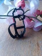 Alpaca koekjesvorm, Enlèvement