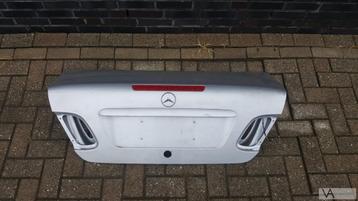 Mercedes CLK klasse W208 CABRIOLET achterklep roestvrij €100