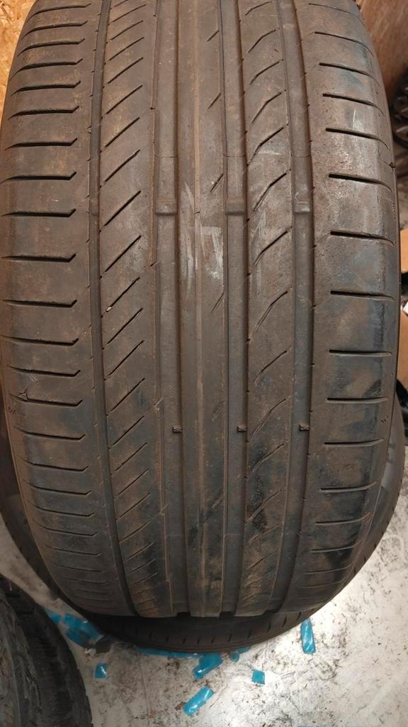285/40r22 continental 60€ per stuk met plaatsen 28540r22, Auto-onderdelen, Besturing, Gebruikt, Ophalen