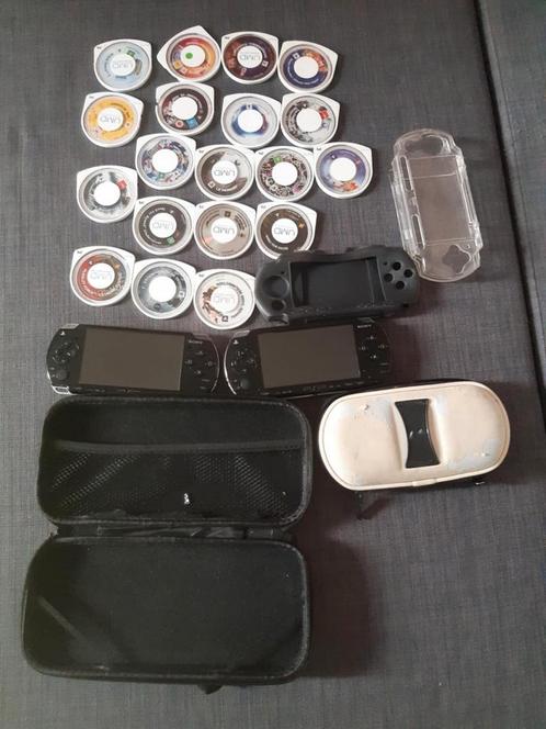 Dubbele PSP met 19 games en 2 geheugenkaarten, Games en Spelcomputers, Spelcomputers | Sony PSP, Zo goed als nieuw, PSP, Ophalen of Verzenden