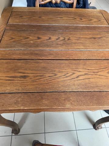 !! Urgent ! Table en chêne + 8 chaises- 40 € le tout  beschikbaar voor biedingen
