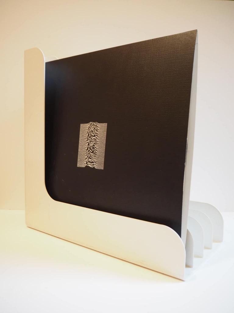 Vintage record holder from the 1970s, Huis en Inrichting, Woonaccessoires | Cd- en Dvd-rekken, Gebruikt, Cd's, Ophalen of Verzenden