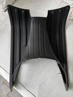 Vespa GTS voetplank, Ophalen, Zo goed als nieuw