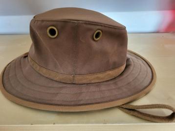 The Tillet hat "OUTBACK"