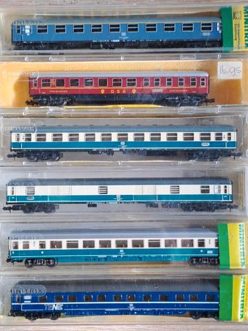 Minitrix 6 delige set wagons Duitse spoorwegen n schaal beschikbaar voor biedingen