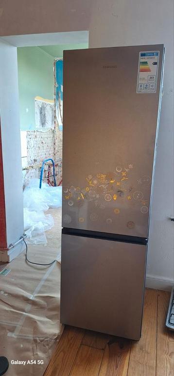 Frigo Samsung RB3DT600ESA  A++ beschikbaar voor biedingen