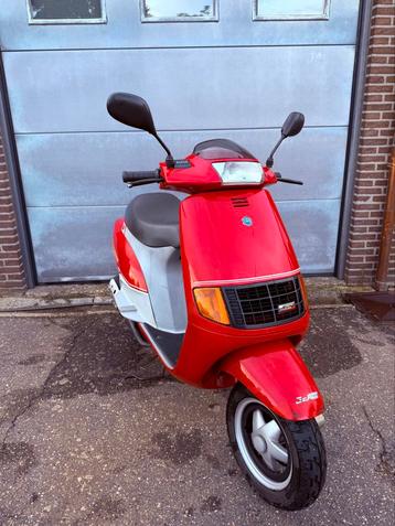 Piaggio quartz 50cc skr / 125cc 150cc 180cc gilera, Enlèvement, Comme neuf, Autres types, Piaggio