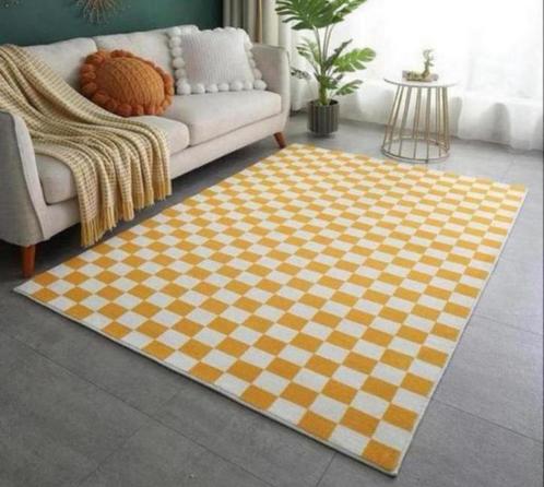 Geel geblokt tapijt vloerkleed dambord 200x140 gele wit blok, Antiek en Kunst, Antiek | Tapijten, Tafelkleden en Textiel, Ophalen of Verzenden