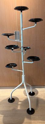 Plantenstandaard Zanotta, Ophalen