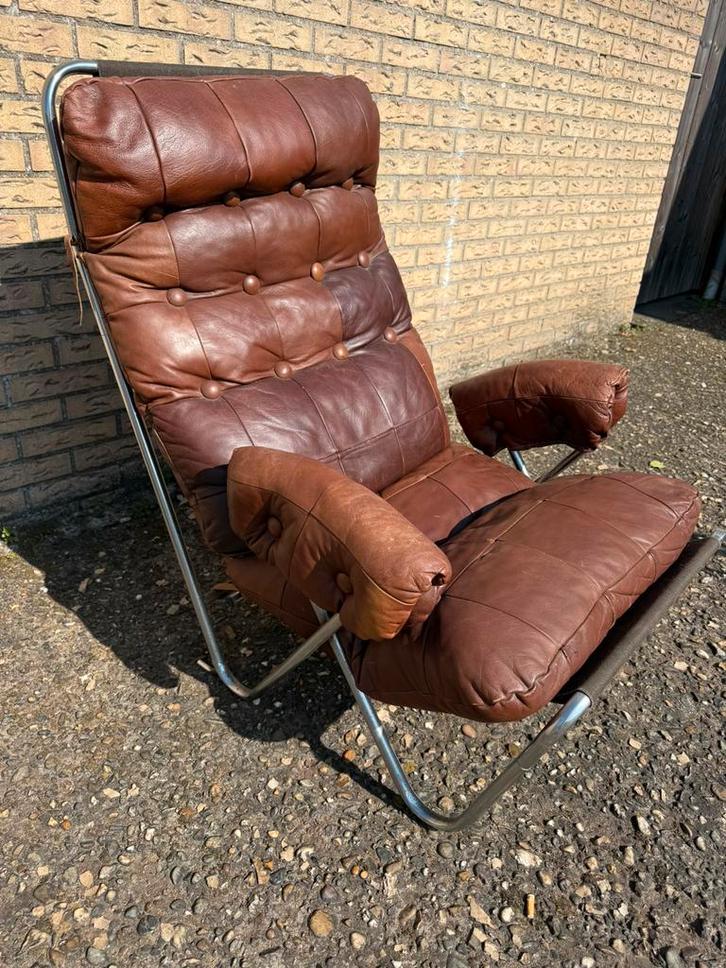Vintage retro stoel fauteuil leer., Huis en Inrichting, Fauteuils, Gebruikt, Leer, Ophalen