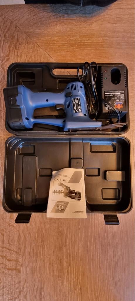 Taille haie et cisaille à couper l'herbe sans fil avec batt, Enlèvement